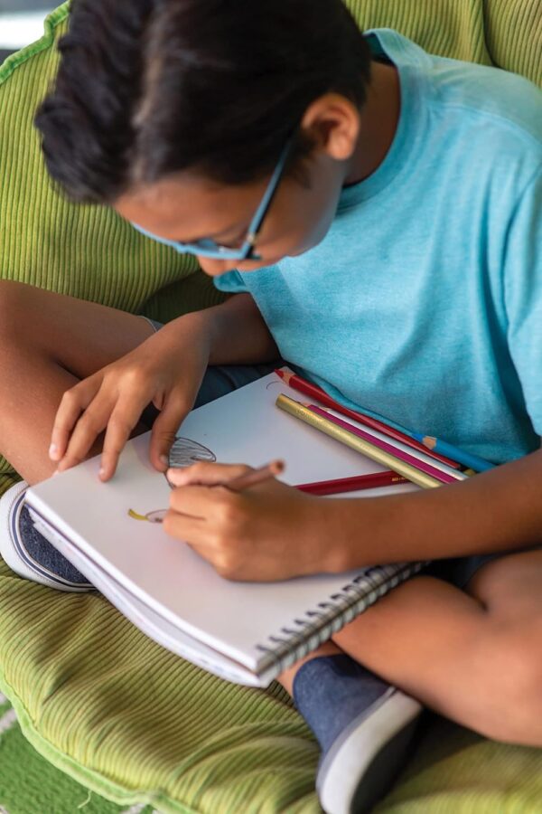 UCreate Sketch Diary P4794, 11" x 8 1/2", 70 Sheets